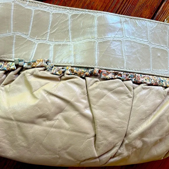 Park avenue int vintage genuine leather made in USA beige metallic crossbody - Picture 11 of 11